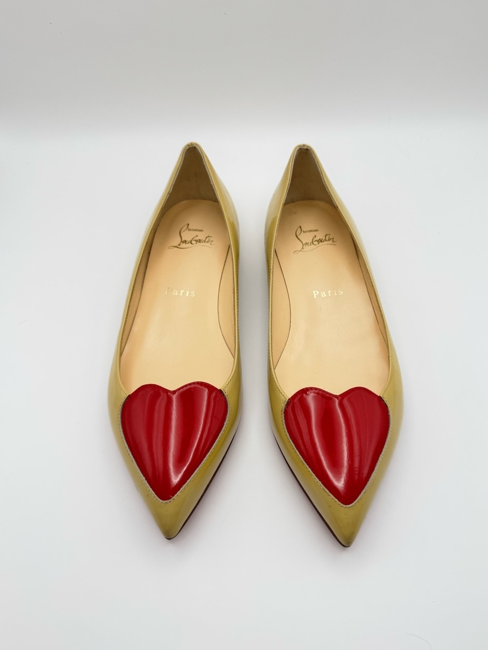 Christian Louboutin Heart Pointed Toe Flats Patent Leather Red Heart Nude EU 36